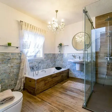 90-cosy House With Roof Terrace In Calahonda, Mijas! Дом отдыха
