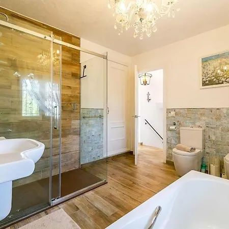 Дом отдыха 90-cosy House With Roof Terrace In Calahonda, Mijas! *